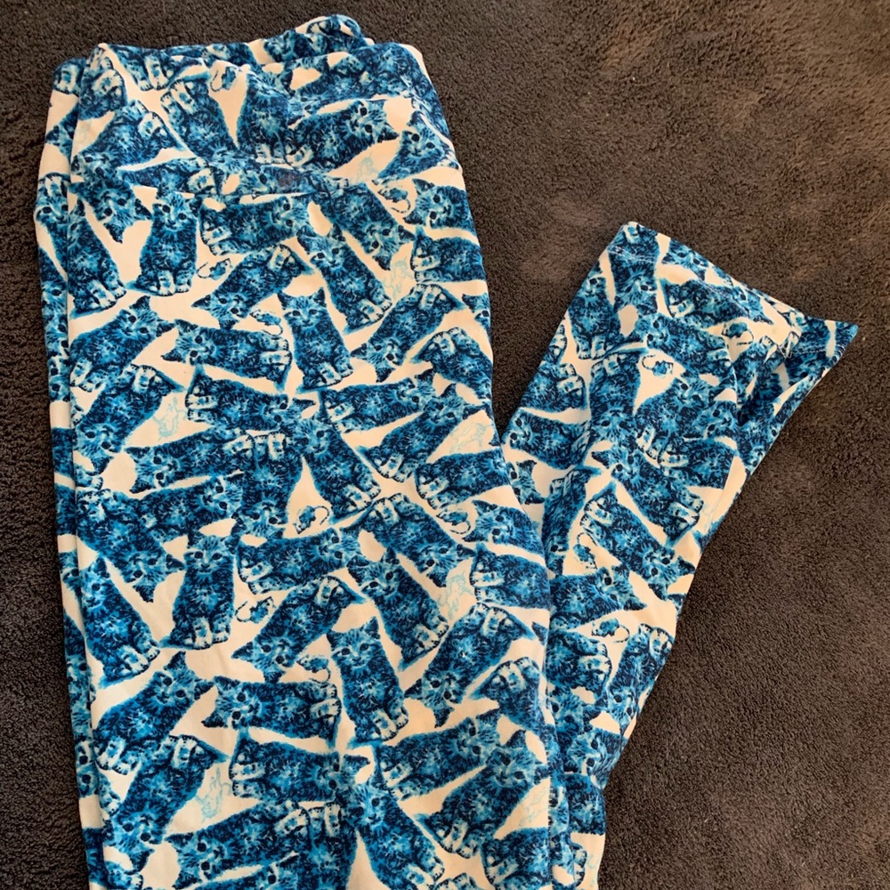 LuLaRoe one size Cat leggings